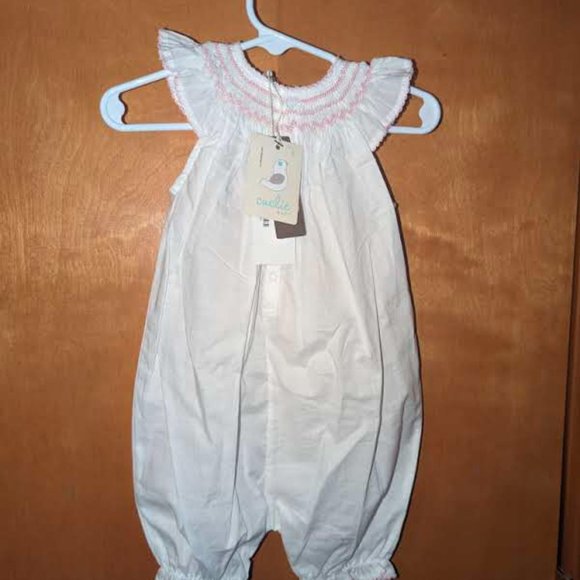 Cuclie Baby Smocked Collar Bubble Romper sz 6/9 mth - Picture 3 of 5